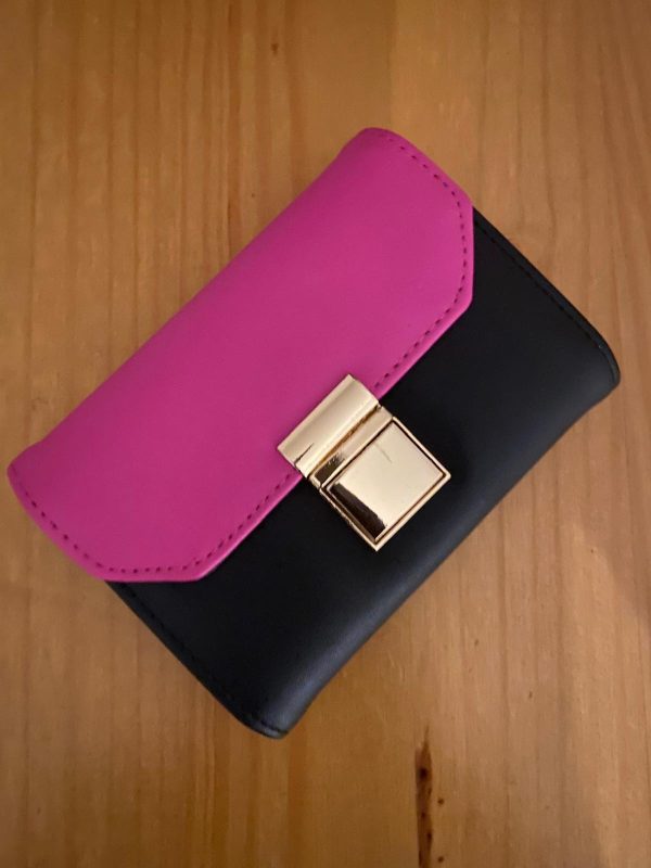 FEMALE WALLET